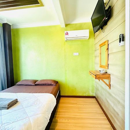 Suza Hostel Tumpat 外观 照片