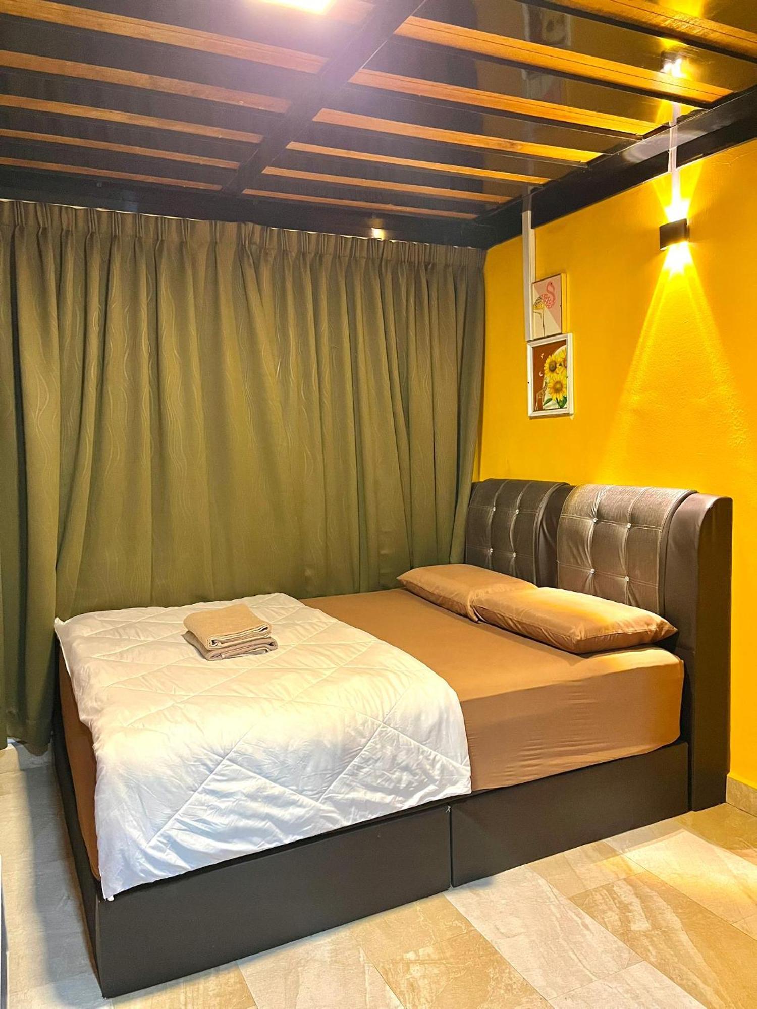 Suza Hostel Tumpat 外观 照片